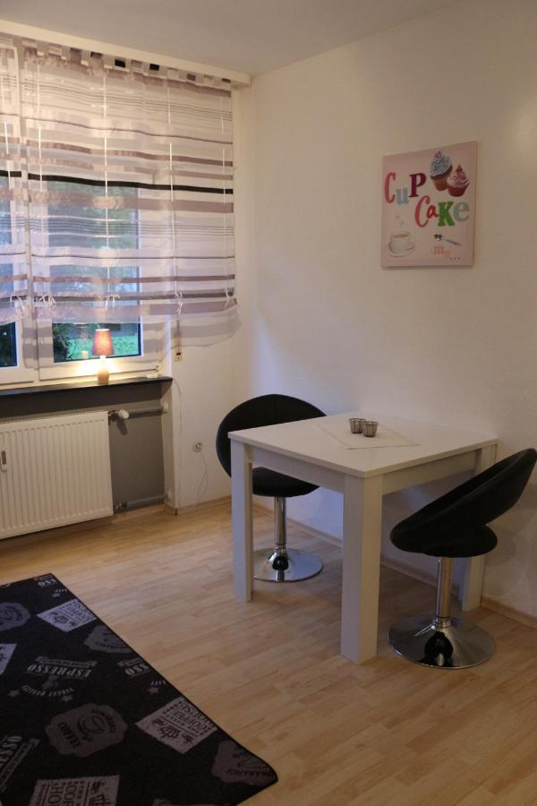 Appartment In Walldorf Mit Schlafzimmer, Kueche Und Bad Exterior foto
